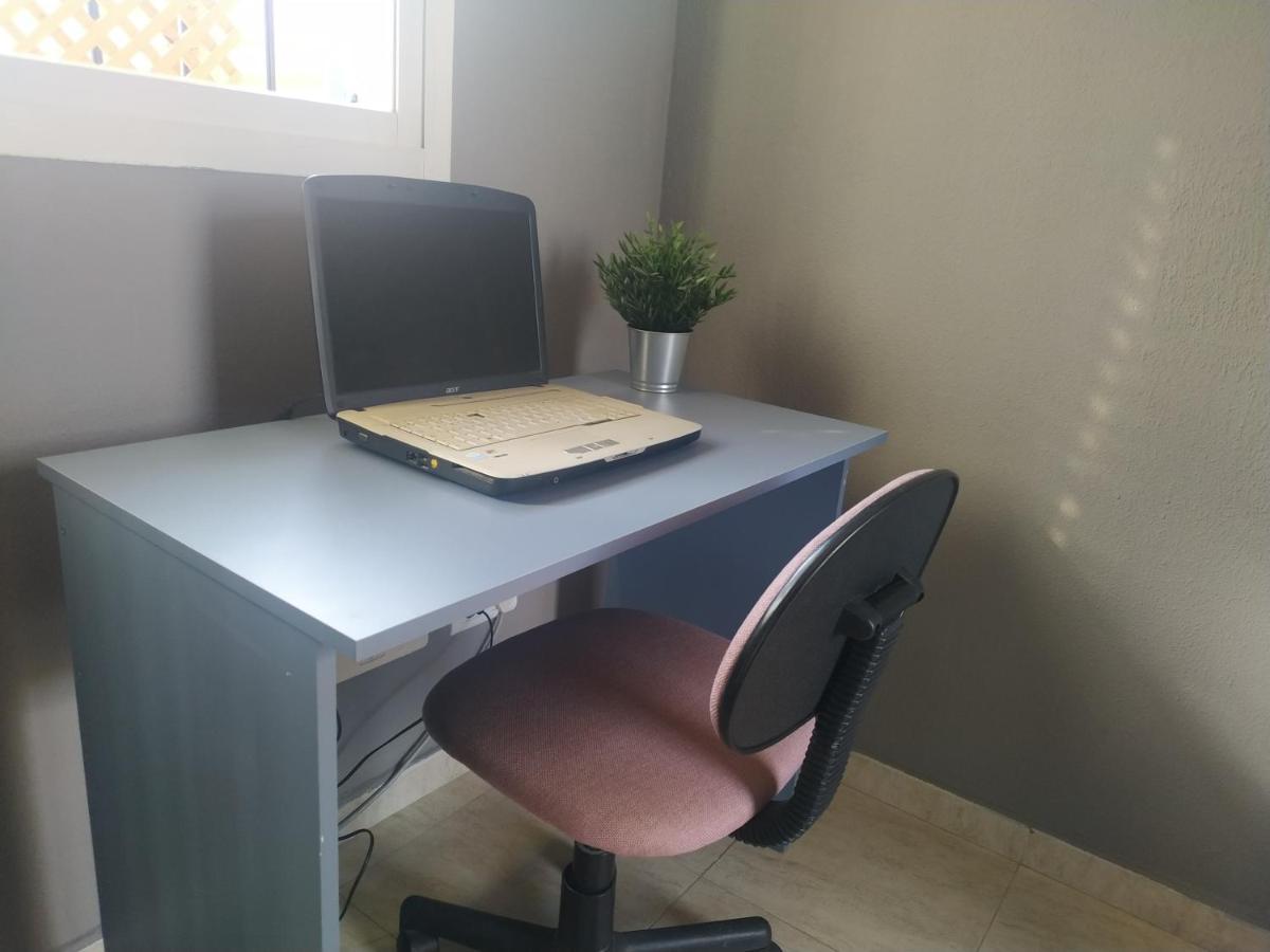 Apartament Yellow Duplex Free Parking And Terrace Malaga